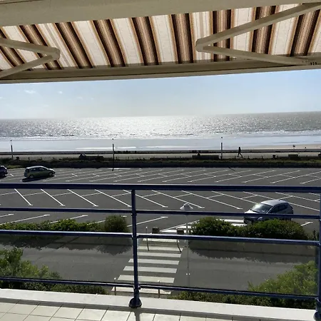 Avec Balcon Face Appartement