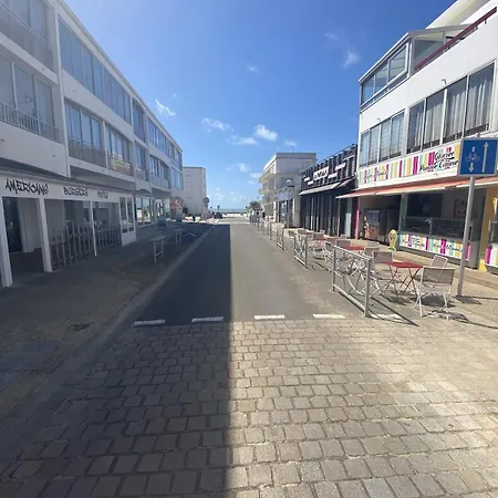 شقة Avec Balcon Face